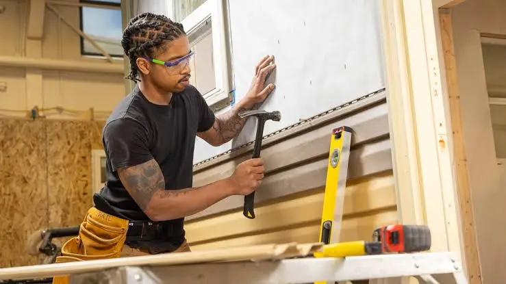 From AI Disruption to Skilled Trades: Why Carpentry Is Becoming a Smart Career Pivot